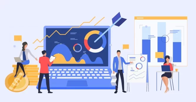 Executivos analisando relatorio